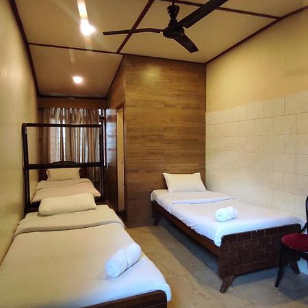 Baba Tourist Lodge Shillong Exterior foto