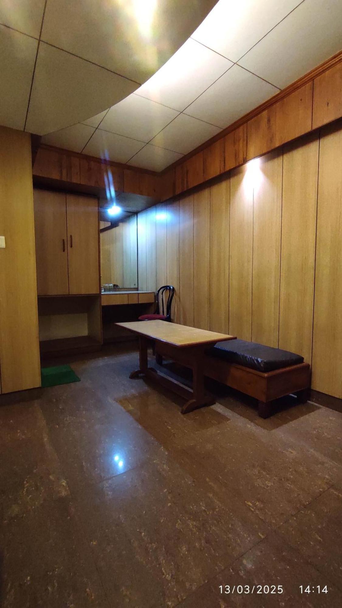 Baba Tourist Lodge Shillong Exterior foto